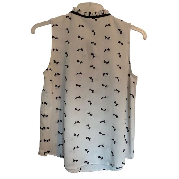 E and M Black White Bow Print Sleeveless Tie Front Blouse Size Medium - Picture 2 of 5